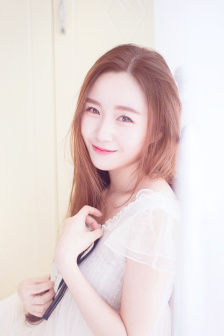 年轻女教师6
